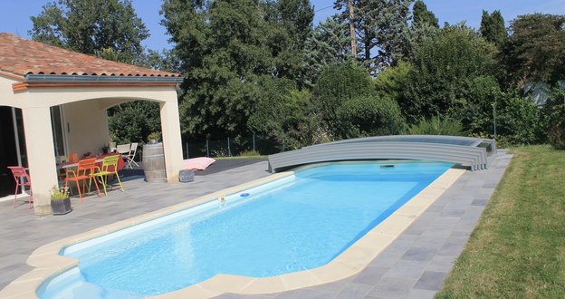Cubierta de piscina telescĂłpica mĂłvil Cubierta de piscina telescĂłpica mĂłvil