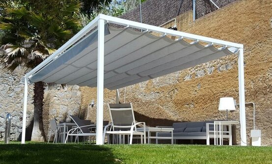 Estructura pergola 90x96 en Sevilla