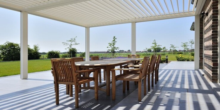 Pérgola bioclimática Sevilla