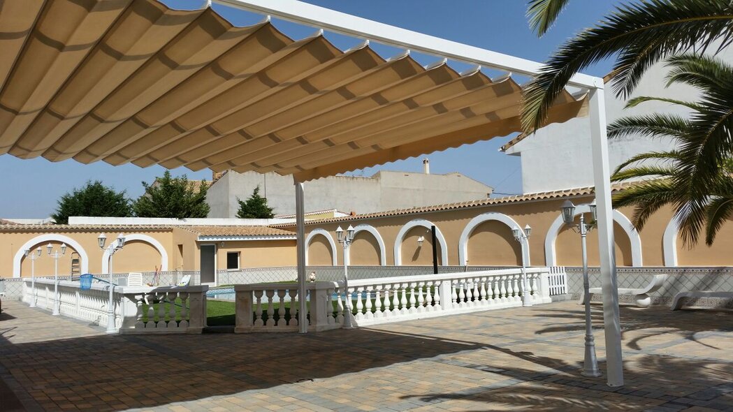 TOLDO PALILLERIA ESTRUCTURA GRANDE 125X125 SEVILLA