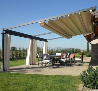 Toldo plano para jardin Sevilla