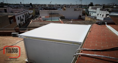 Toldo sobre techo Sevilla (13)