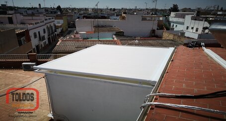 Toldo sobre techo Sevilla (13)