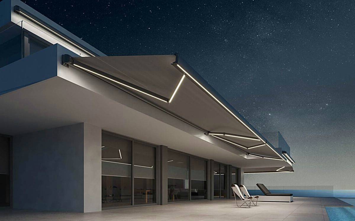 toldo cofre storbox-400 iluminaciĂłn led Sevilla toldo cofre storbox-400 iluminaciĂłn led Sevilla